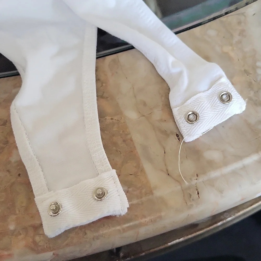 Nwot Ktoo Sleeveless Crewneck Bodysuit (Size L) - image 4